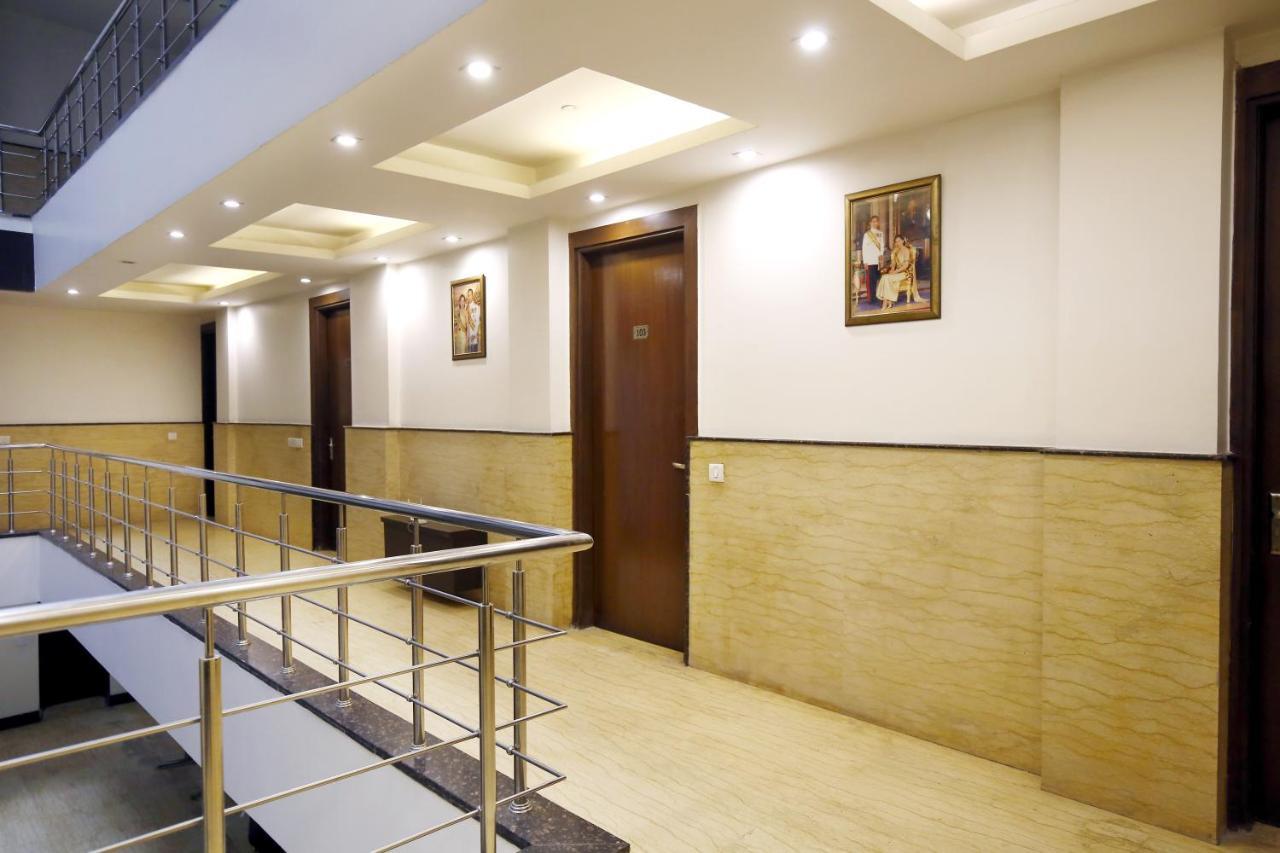 Hotel Paradise Inn-A Boutique Hotel Delhi Ню Делхи Екстериор снимка