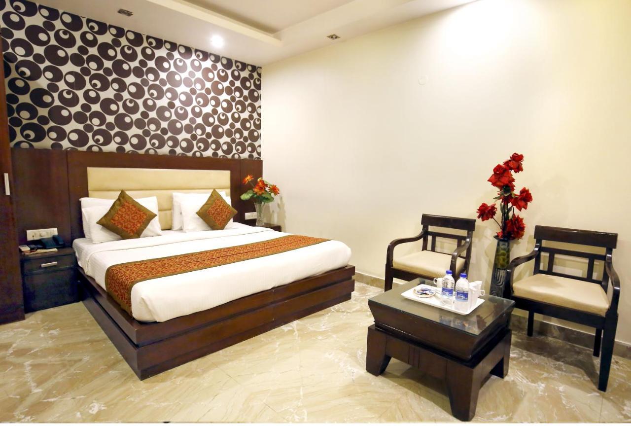 Hotel Paradise Inn-A Boutique Hotel Delhi Ню Делхи Екстериор снимка