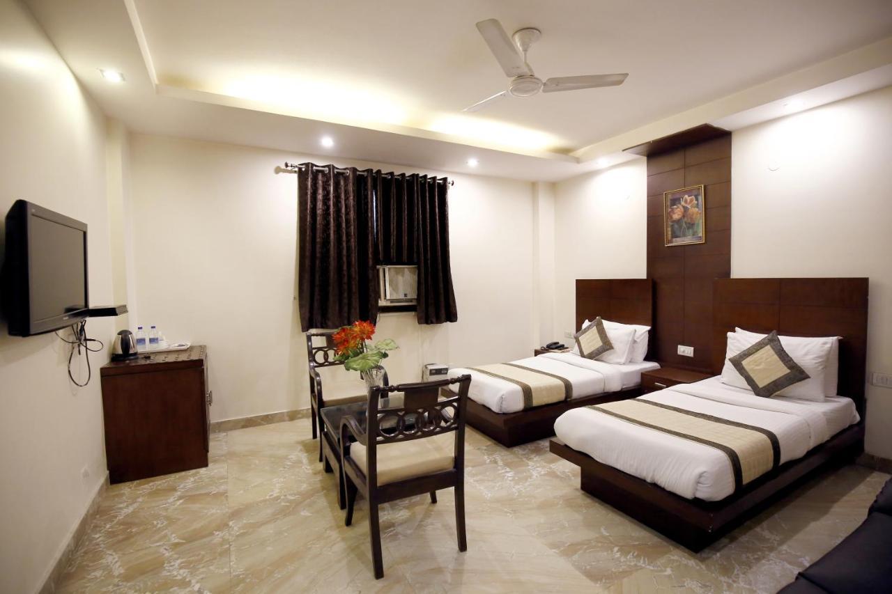 Hotel Paradise Inn-A Boutique Hotel Delhi Ню Делхи Екстериор снимка