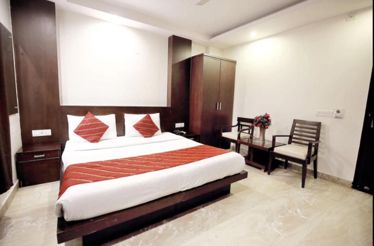 Hotel Paradise Inn-A Boutique Hotel Delhi Ню Делхи Екстериор снимка